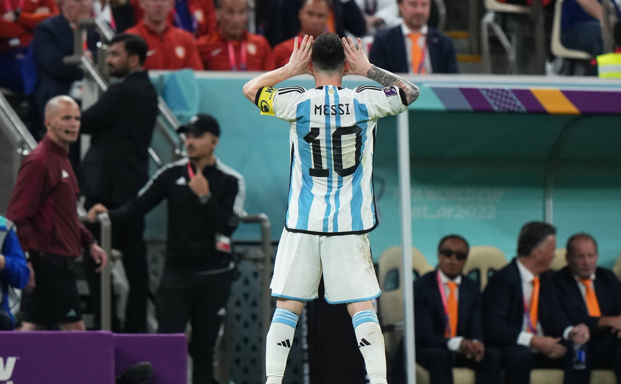  梅西带队晋级决赛 